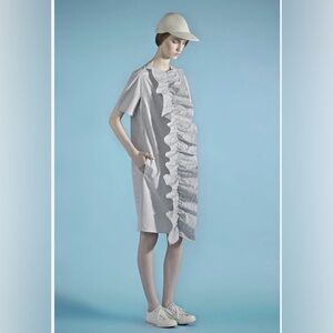 Vika gazinskaya gray ruffle front shift dress 100% cotton size 38